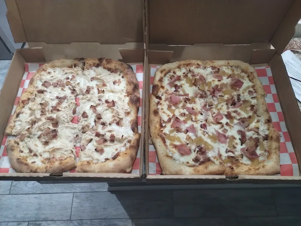 Carbonara and Hawaiian